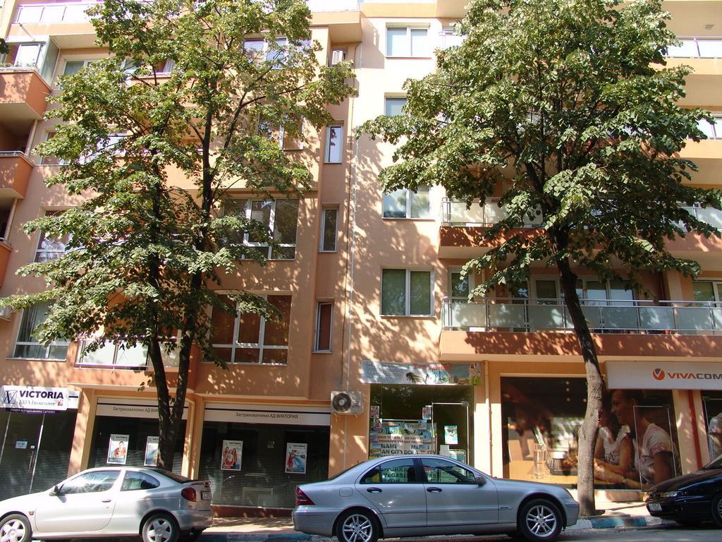 Самостоятелни Стаи Наш Дом Велико Търново Екстериор снимка